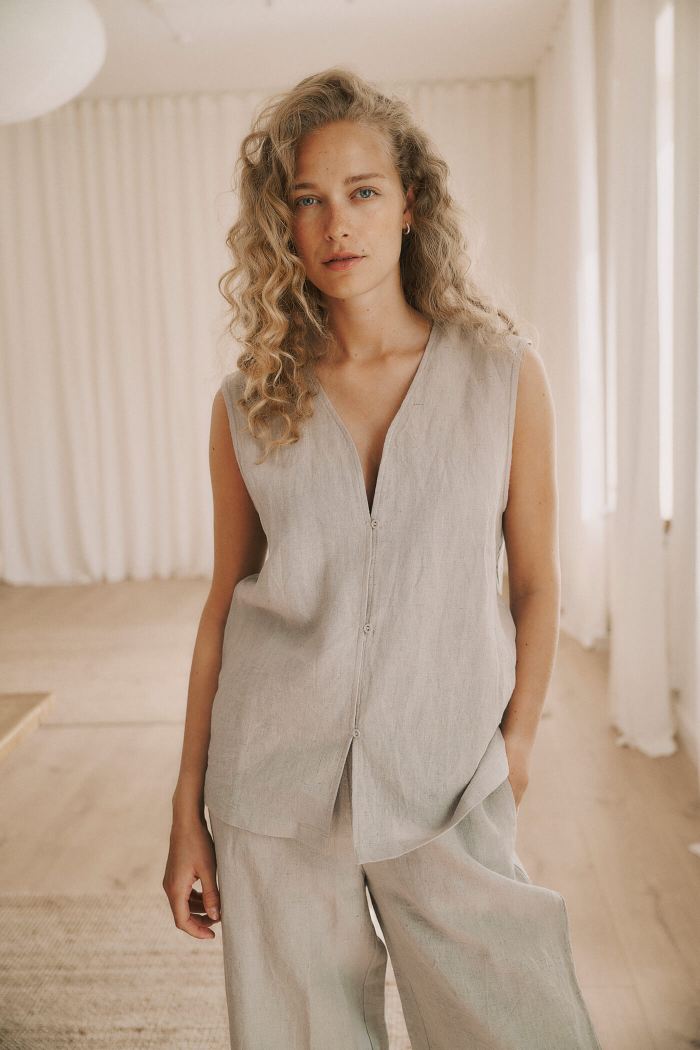 BILLIE WAISTCOAT - OATMEAL