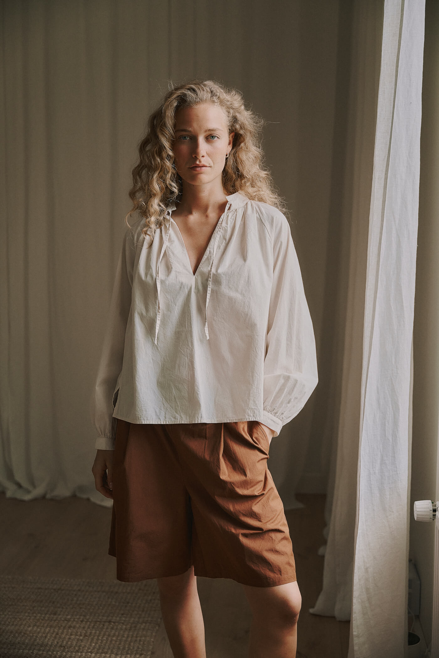 IRISSA LS BLOUSE - WHITE SAND